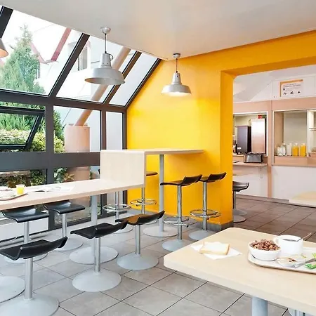 מלון Hotelf1 Annecy *