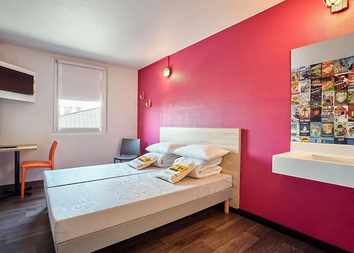 Hotel Hotelf1 Annecy Argonay