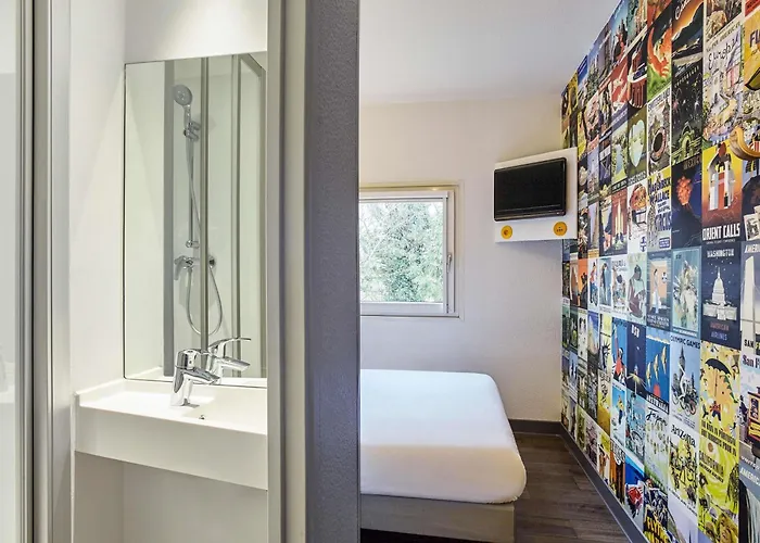 Hotelf1 Annecy Hotel Argonay