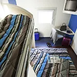 Hotell Hotelf1 Annecy Argonay