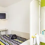 Hotell Hotelf1 Annecy Argonay