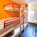 Hotell Hotelf1 Annecy Argonay