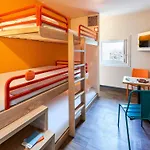 Hotell Hotelf1 Annecy
