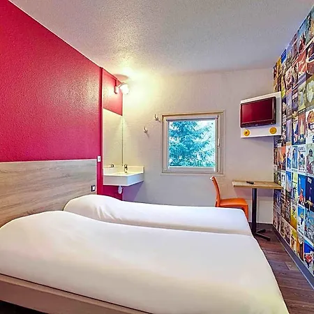 Hotelf1 Annecy Otel Argonay