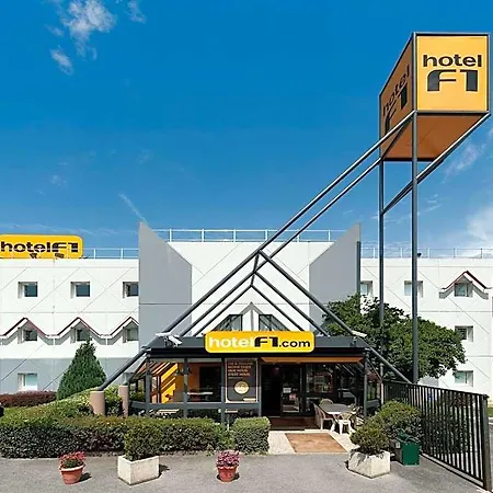 Hotelf1 Annecy Otel *